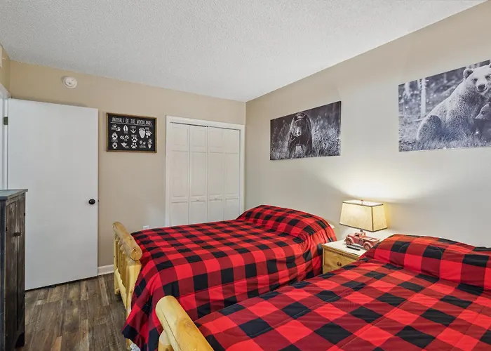 Obear Mountain Is A Newly Updated Condo In Chalet Village Of Gatlinburg!
